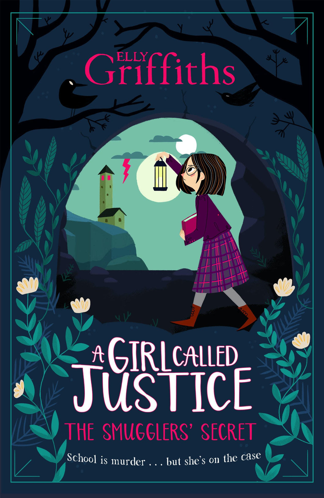 Girl Called Justice 02: Smugglers' Secre - Elly Griffiths